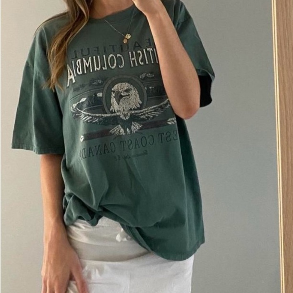 Green British Columbia Graphic T-Shirt